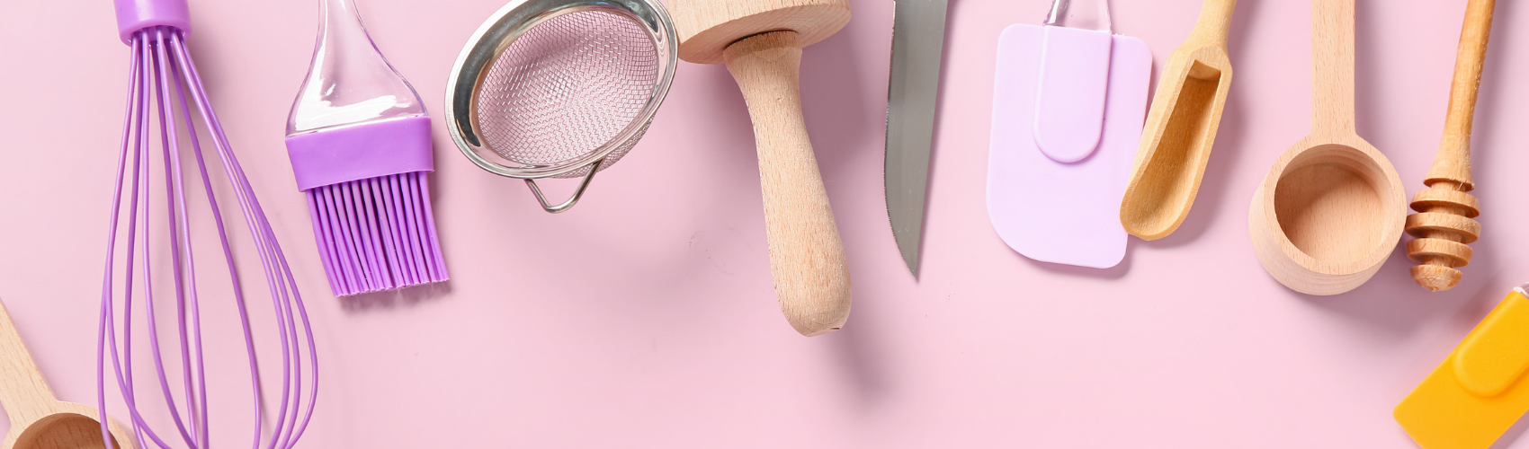 Backutensilien – praktische Küchenhelfer & Werkzeuge fürs Backen