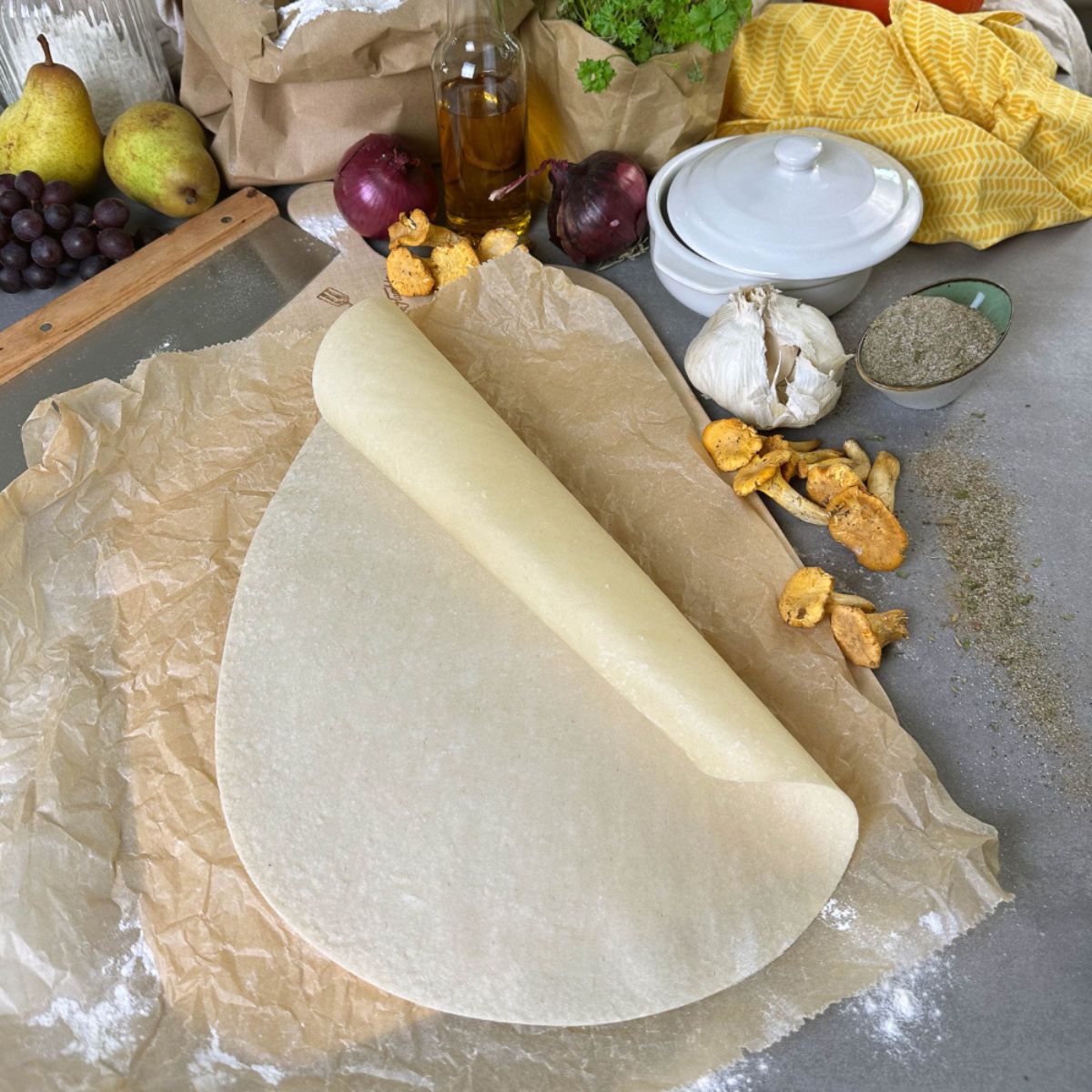 Flammkuchenteig zum Selbstbelegen